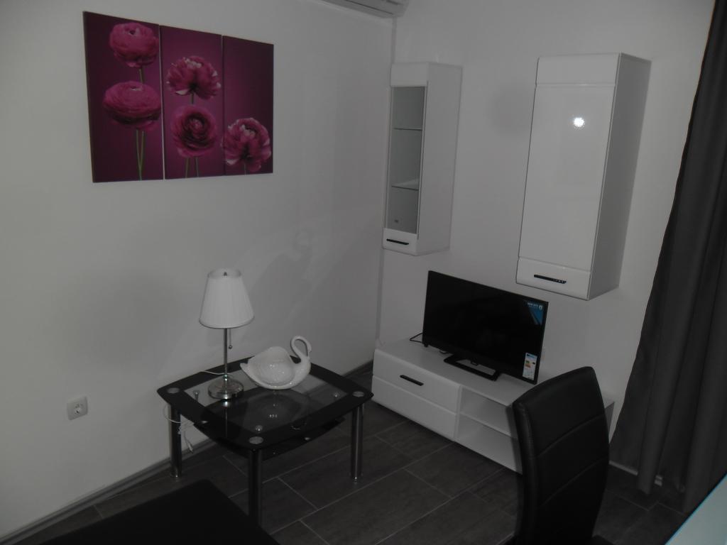 Rooms&Apartments Marinero Betina  Kamer foto